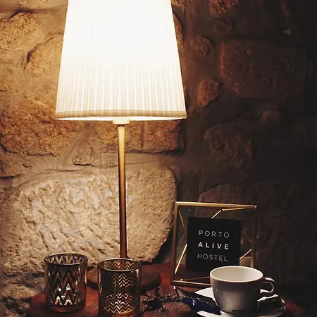Hostal Alive Oporto